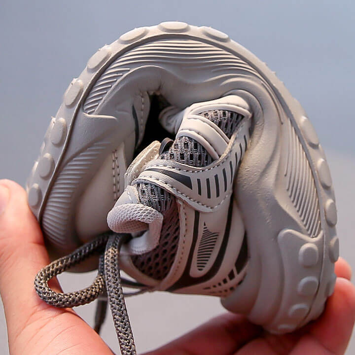 Giày thể thao bé trai bé gái từ 1-2-12 tuổi thời trang năng động