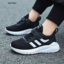 Giày thể thao bé gái bé trai từ 4-12 tuổi màu đen - PD43