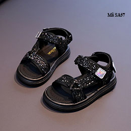 Giày sandal bé gái từ 3-11 tuổi màu đen phũ nhủ xinh xắn - SA57